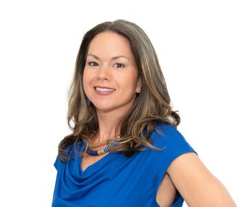 Portrait of Alexis Lelekis, REALTOR®